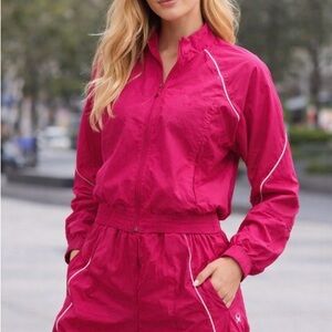 Lululemon track suit. Pants sz 6, jacket sz 2, both fit like size 6 or small.